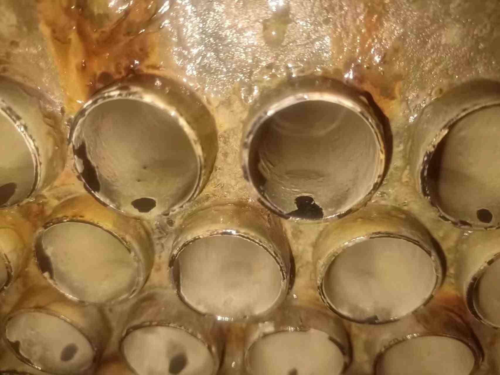 冷水機(jī)組冷凝器清洗注意哪些問(wèn)題 冷水機(jī)組冷凝器清洗注意哪些問(wèn)題